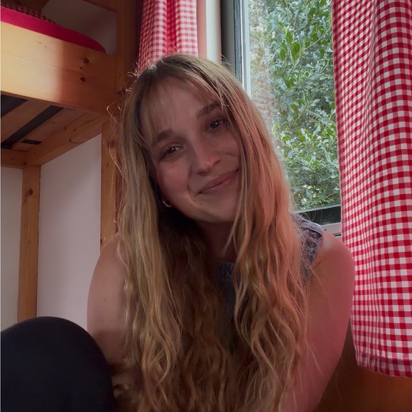 olivia_crist